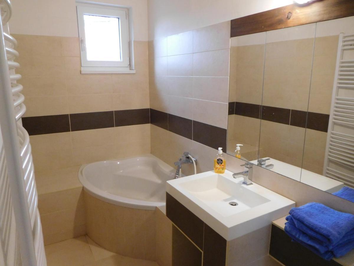 Apartman Hf Liberec Extérieur photo